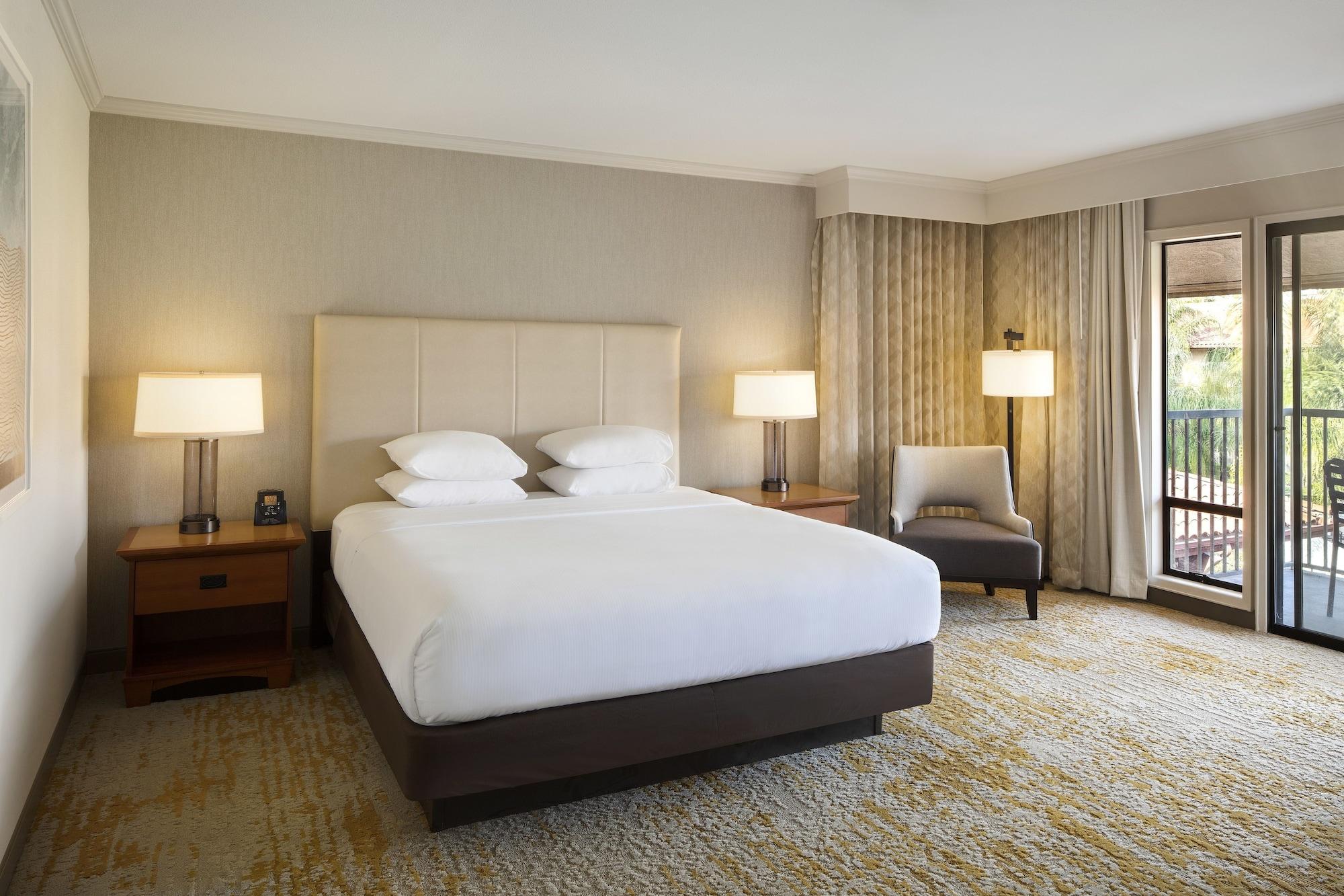 Doubletree By Hilton Airport Hotel Ontario