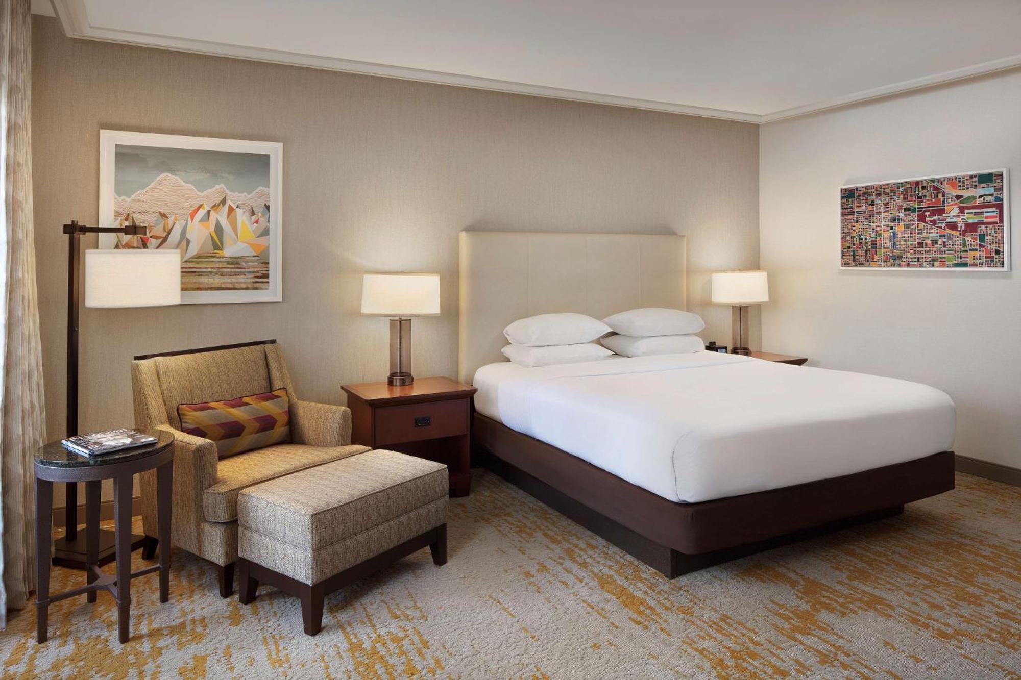 Hotel Doubletree By Hilton Airport Ontario