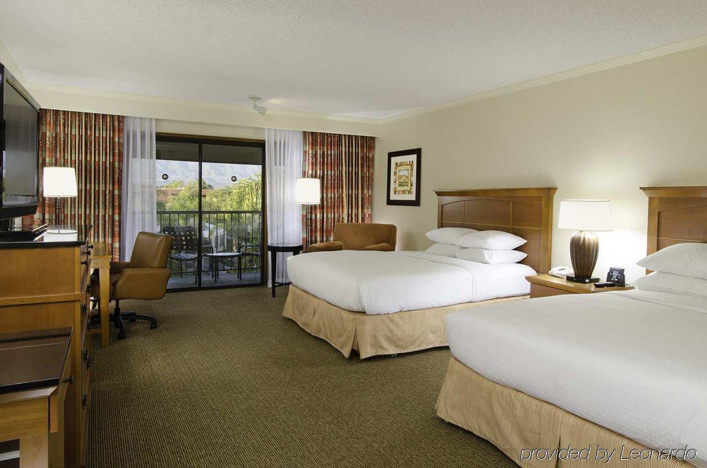 Doubletree By Hilton Airport Hotel 4*