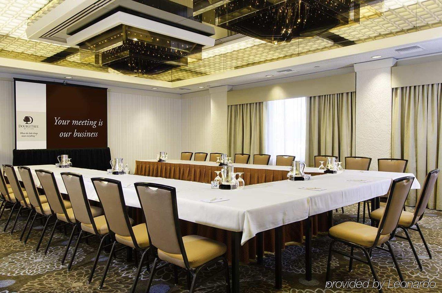 Doubletree By Hilton Airport Hotel