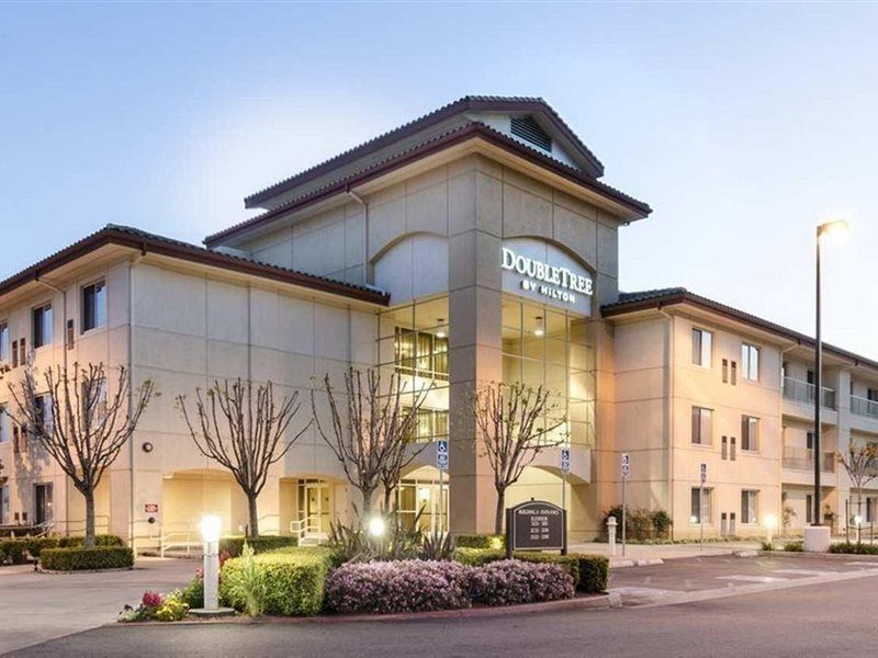Doubletree By Hilton Airport Hotel 4*