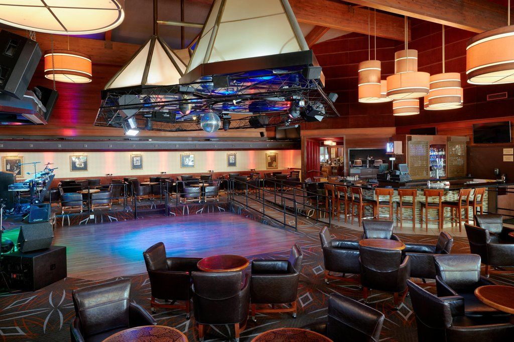 Doubletree By Hilton Airport Ontario