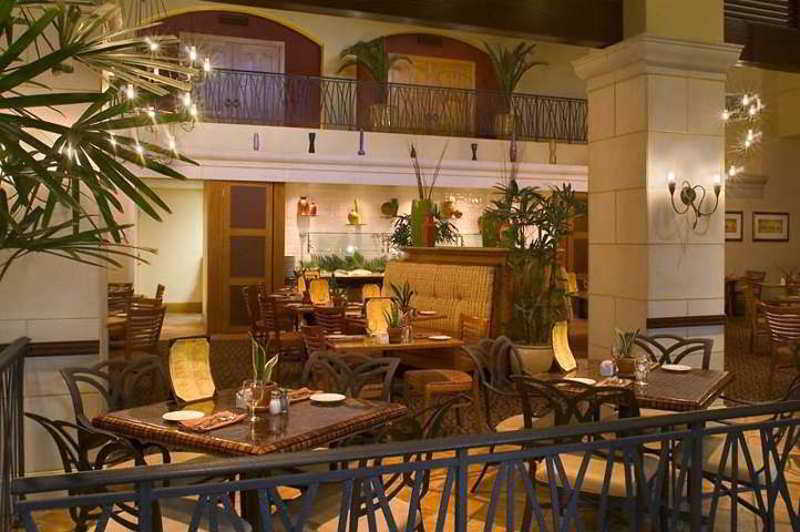 Doubletree By Hilton Airport